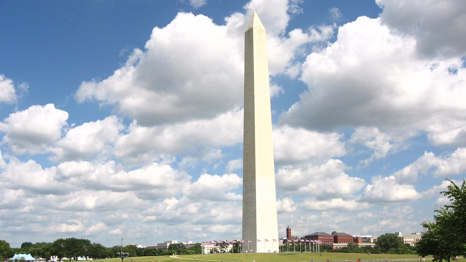 A city landmark clue.